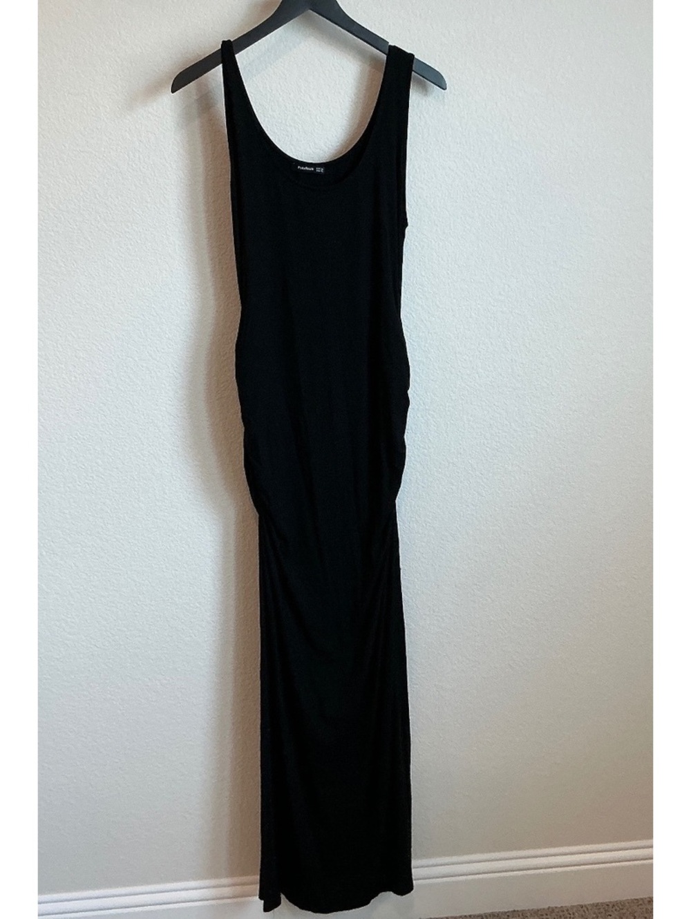 PattyBoutik Black Sleeveless Maxi Dress with Side Ruched Detail Size XL